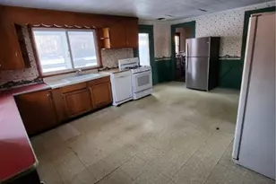 364 Kinsman Rd, Greene Township, PA 16134 - Photo 6