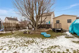 152 N Haft St, Houston, PA 15342 - Photo 4