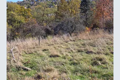 159 Roseberry Ln, Pittsburgh, PA 15216 - Photo 2