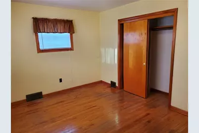 765 Fairview St, Manor Township, PA 16226 - Photo 10