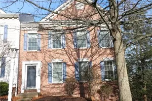 2014 Trillium Ct, North Strabane, PA 15317 - Photo 2