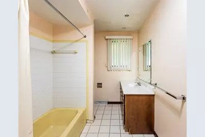 237 Melrose Drive, New Stanton, PA 15672 - Photo 14