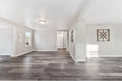 2625 Oakhill Dr, South Park, PA 15129 - Photo 4