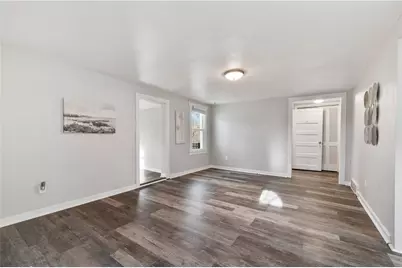 2625 Oakhill Dr, South Park, PA 15129 - Photo 6