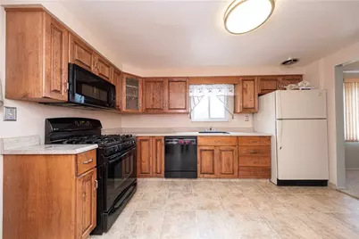 209 Video Dr, Munhall, PA 15120 - Photo 16