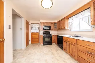 209 Video Dr, Munhall, PA 15120 - Photo 14