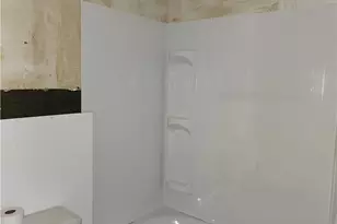 917 Mapletown Rd, Mapletown, PA 15338 - Photo 12