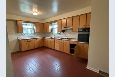 359 Dixon Blvd, South Union Township, PA 15401 - Photo 4