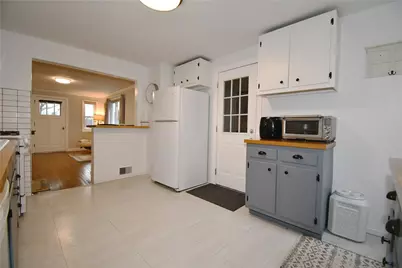 2131 Swallow Hill Rd, Scott Township, PA 15220 - Photo 6