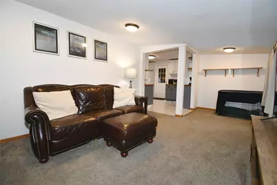 2131 Swallow Hill Rd, Scott Township, PA 15220 - Photo 10