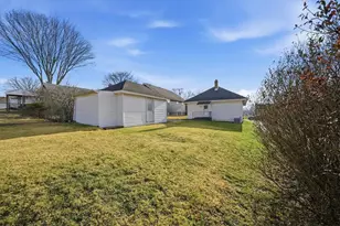 1820 Polk St, Aliquippa, PA 15001 - Photo 4