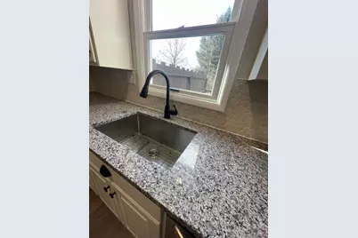 313 Linwood Dr, Evans City, PA 16033 - Photo 8