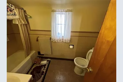 3931 Frederick St, Pittsburgh, PA 15234 - Photo 16