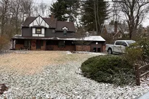 8147 Nixon Rd, Pittsburgh, PA 15237 - Photo 1