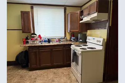 304 Spruce Avenue, Sharon, PA 16146 - Photo 6