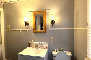 304 Spruce Ave, Sharon, PA 16146 - Photo 10