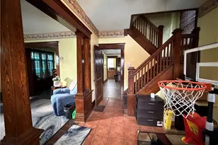 304 Spruce Ave, Sharon, PA 16146 - Photo 4