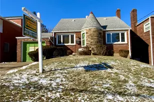 1443 Hawthorne, Pittsburgh, PA 15201 - Photo 2