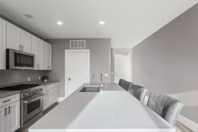 350 Oliver #1103, Downtown Pgh, PA 15222 - Photo 8