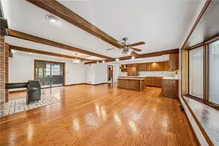 12219 Roth Dr, North Huntingdon, PA 15642 - Photo 12