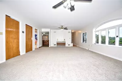 137 Vine St, Canonsburg, PA 15317 - Photo 14