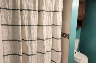 1156 N Wheeler Dr, Pittsburgh, PA 15208 - Photo 12