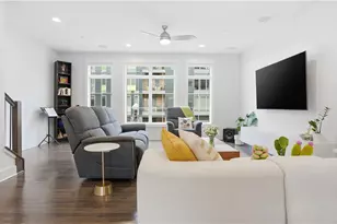 1750 Waterfront Pl, Downtown Pgh, PA 15222 - Photo 16