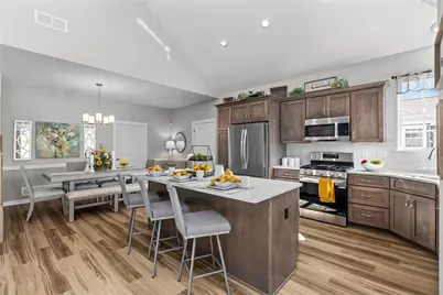 138 Independence Drive #105C, Jefferson Township, PA 16023 - Photo 18