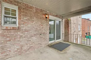 2007 Garrick Dr, Pittsburgh, PA 15235 - Photo 20