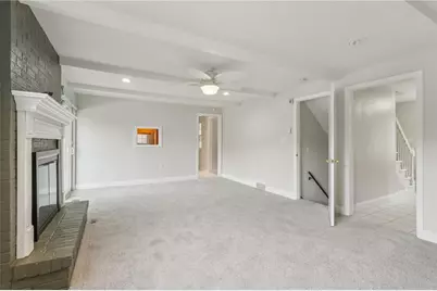 2007 Garrick Drive, Pittsburgh, PA 15235 - Photo 16