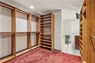 2007 Garrick Dr, Pittsburgh, PA 15235 - Photo 32