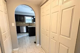 120 Windsor Ct, Cranberry Township, PA 16066 - Photo 8