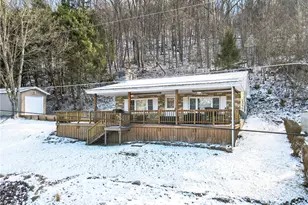 447 Lake Side Rd, Addison Boro, PA 15411 - Photo 10