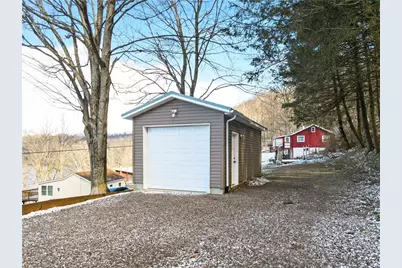 447 Lake Side Rd, Addison Boro, PA 15411 - Photo 12