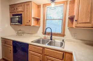 200 Chicora Rd, Summit Township, PA 16001 - Photo 8