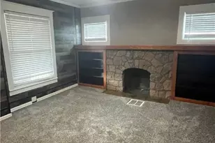 247 Cedar Ave, Sharon, PA 16146 - Photo 10