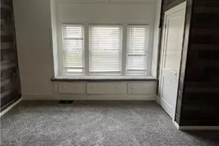 247 Cedar Ave, Sharon, PA 16146 - Photo 28