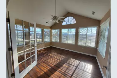 230 Glen Arden Circle, Chartiers, PA 15301 - Photo 8