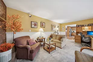 4 Dartmouth Dr, Hempfield Township, PA 15601 - Photo 14