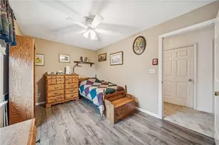 4 Dartmouth Dr, Hempfield Township, PA 15601 - Photo 28