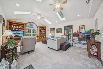 4 Dartmouth Dr, Hempfield Township, PA 15601 - Photo 18