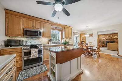 4 Dartmouth Dr, Hempfield Township, PA 15601 - Photo 6