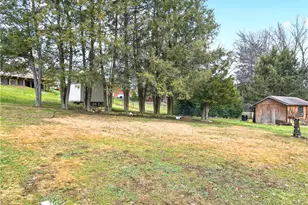 660 Circle Dr, Rostraver, PA 15012 - Photo 6