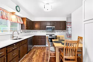 660 Circle Dr, Rostraver, PA 15012 - Photo 18