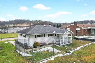 660 Circle Dr, Rostraver, PA 15012 - Photo 8