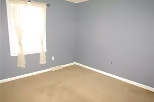 165 Oakdale Dr, Zelienople, PA 16063 - Photo 26