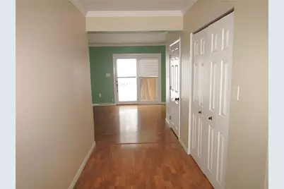 165 Oakdale Dr, Zelienople, PA 16063 - Photo 6