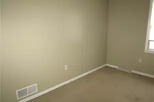 165 Oakdale Dr, Zelienople, PA 16063 - Photo 34