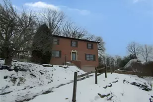 165 Oakdale Dr, Zelienople, PA 16063 - Photo 2