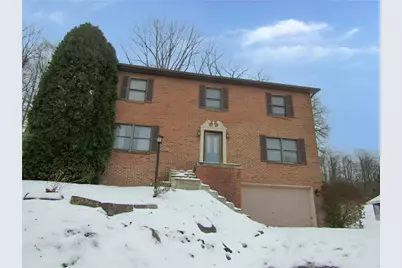 165 Oakdale Dr, Zelienople, PA 16063 - Photo 1